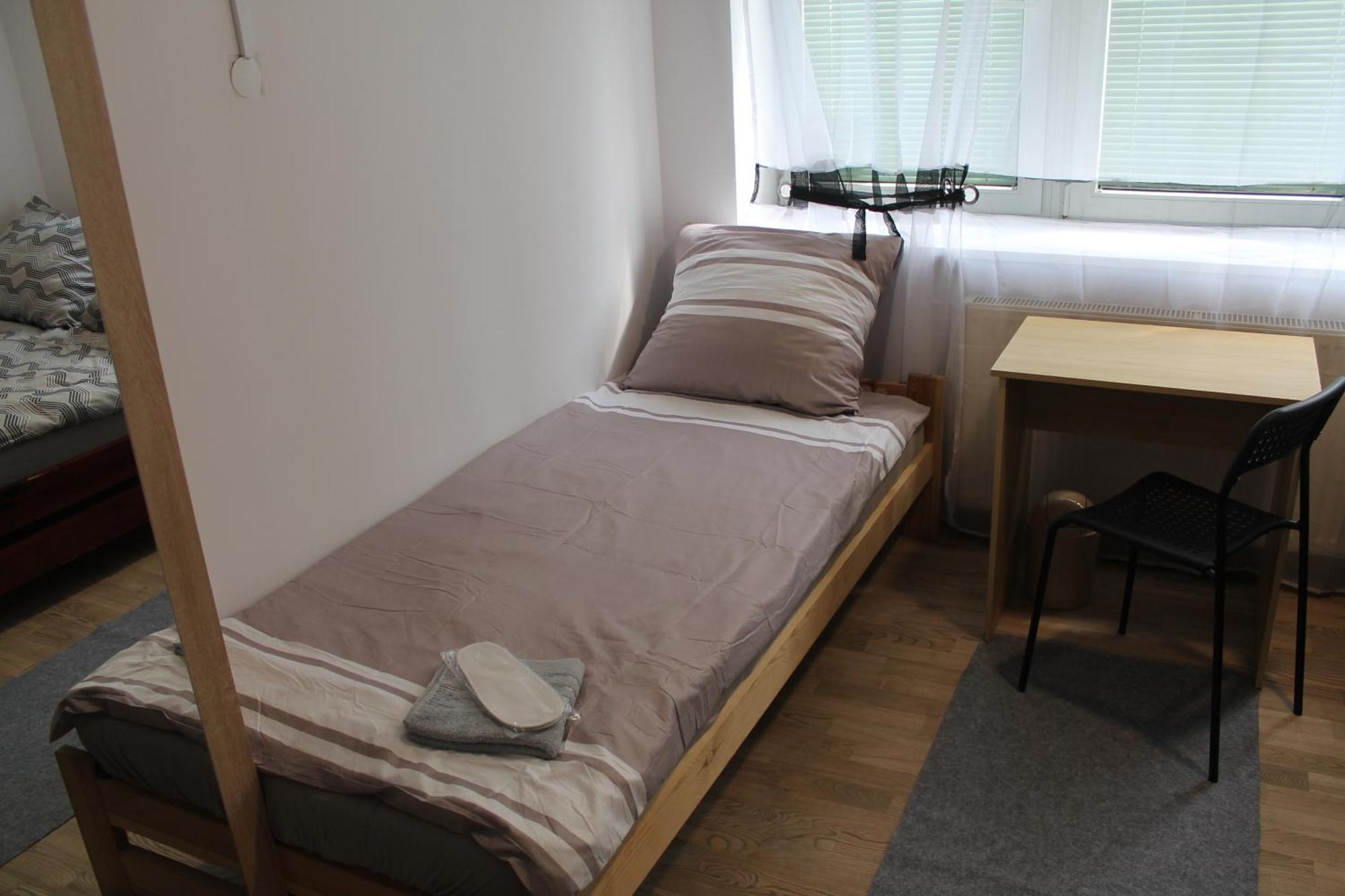Saska Ochota Forest Guest House 华沙 外观 照片